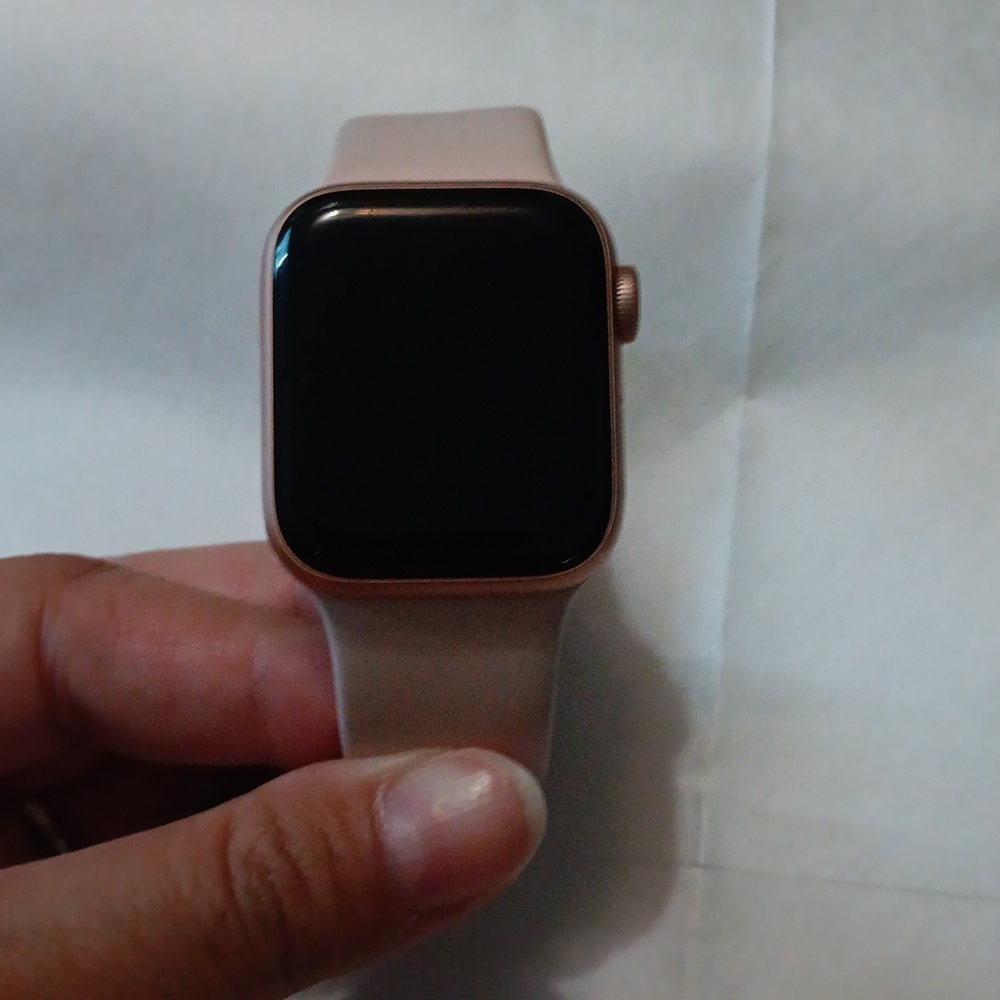 Apple watch series 4